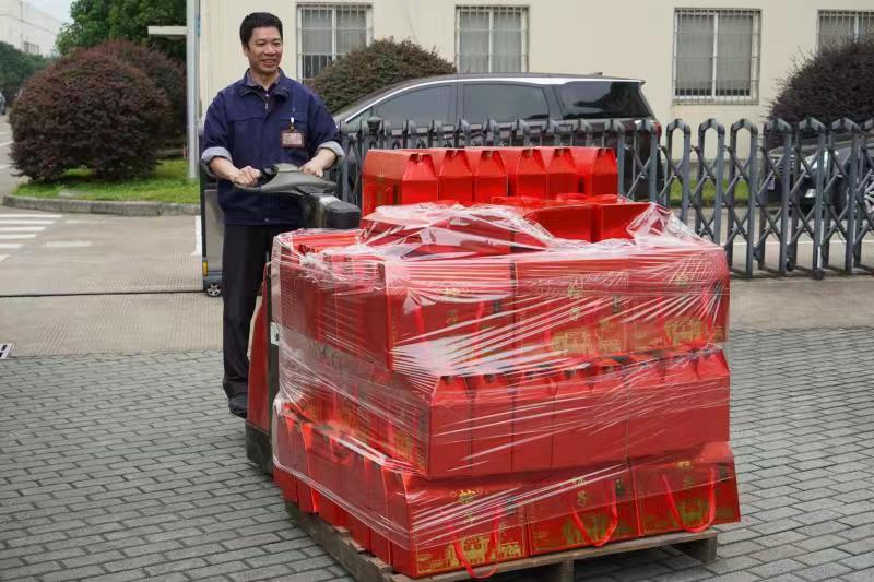 1653869537188439.jpg 97308080a89d637793f44bf69df709a.jpg