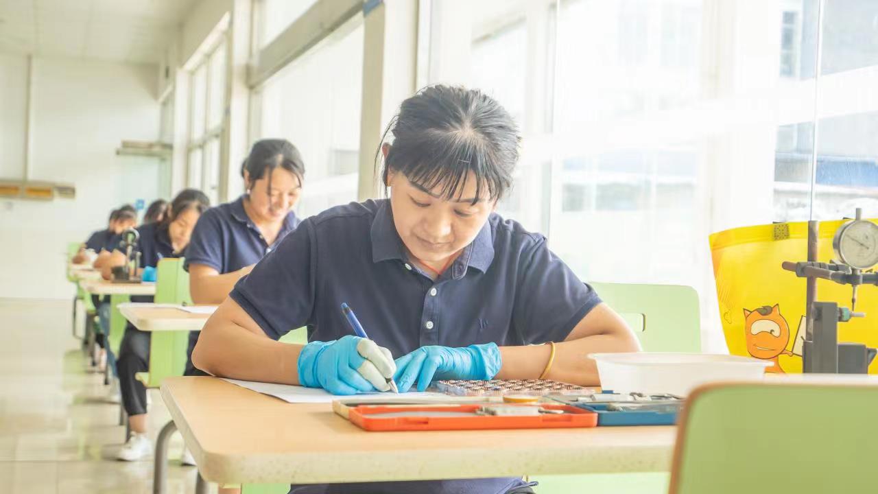 1653875884875323.jpg 1653875884875323.jpg