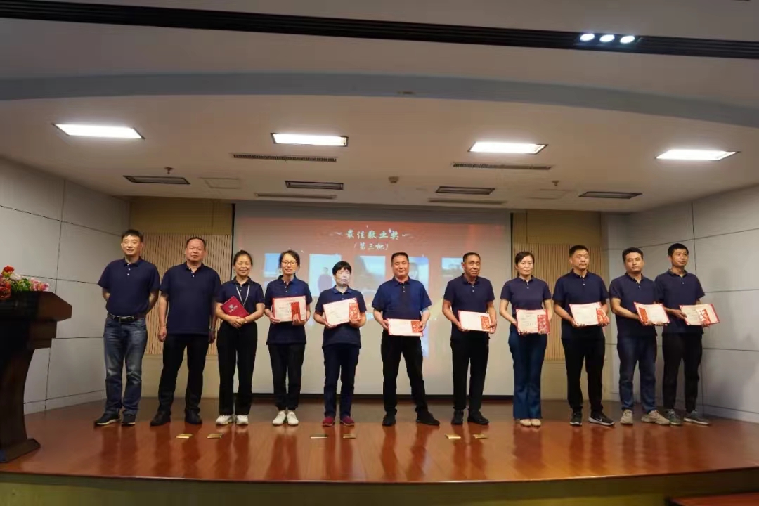 1654133982602983.jpg 1654133982602983.jpg